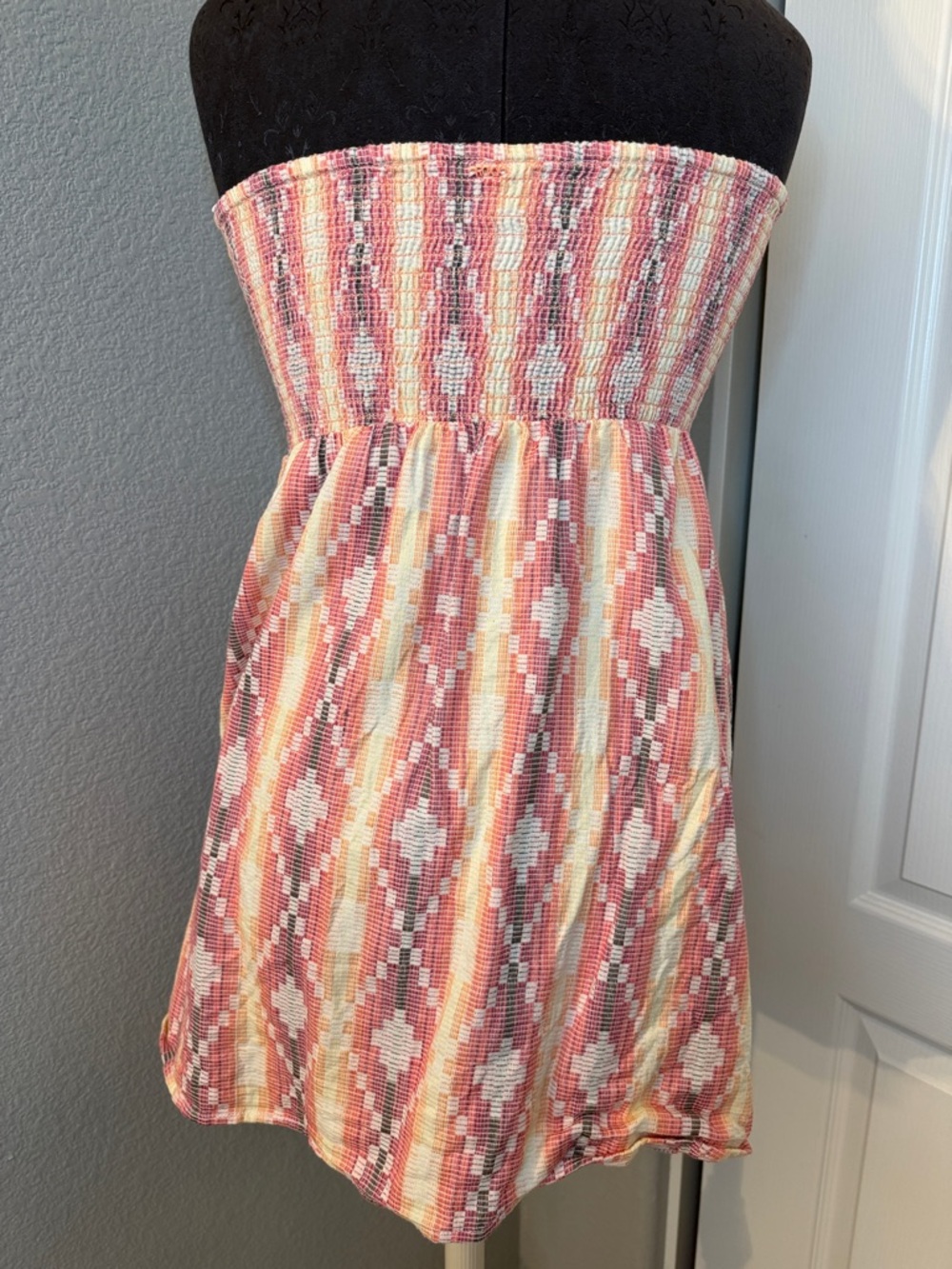 Roxy Strapless Multicolor Aztec Print Dress Size Large - Picture 5 of 12